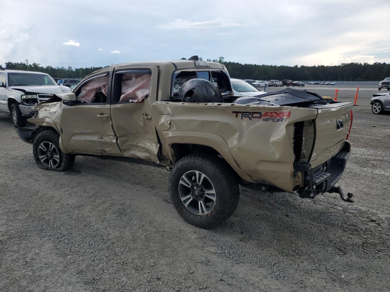 2018 Toyota Tacoma Double Cab VIN: 3TMCZ5AN0JM141868 Lot: 56732255