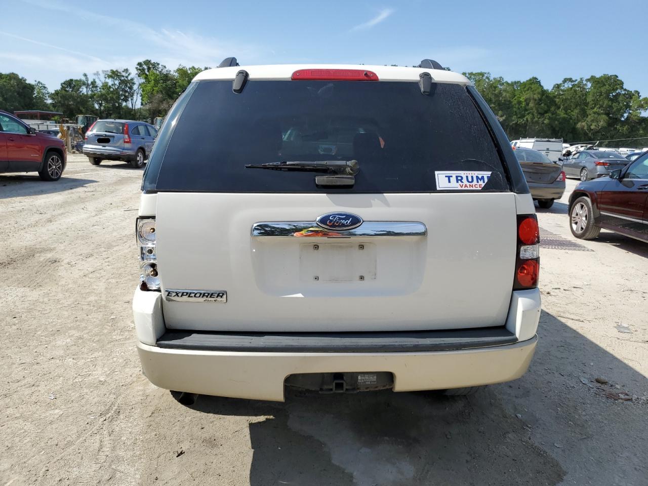 2009 Ford Explorer Eddie Bauer VIN: 1FMEU64E09UA31513 Lot: 57971685