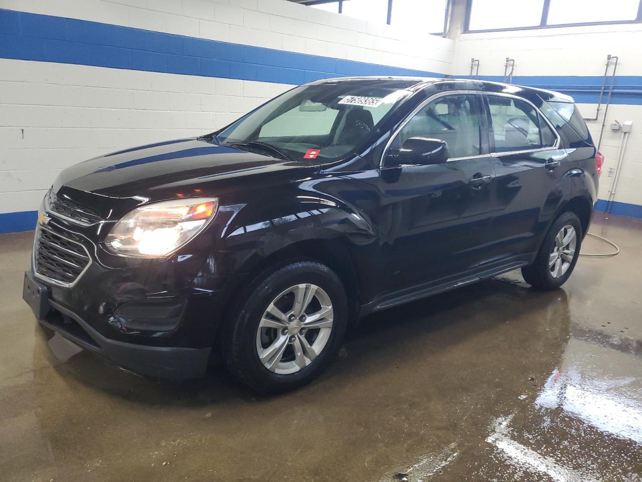 2017 Chevrolet Equinox Ls zu verkaufen in Wheeling, IL - Front End