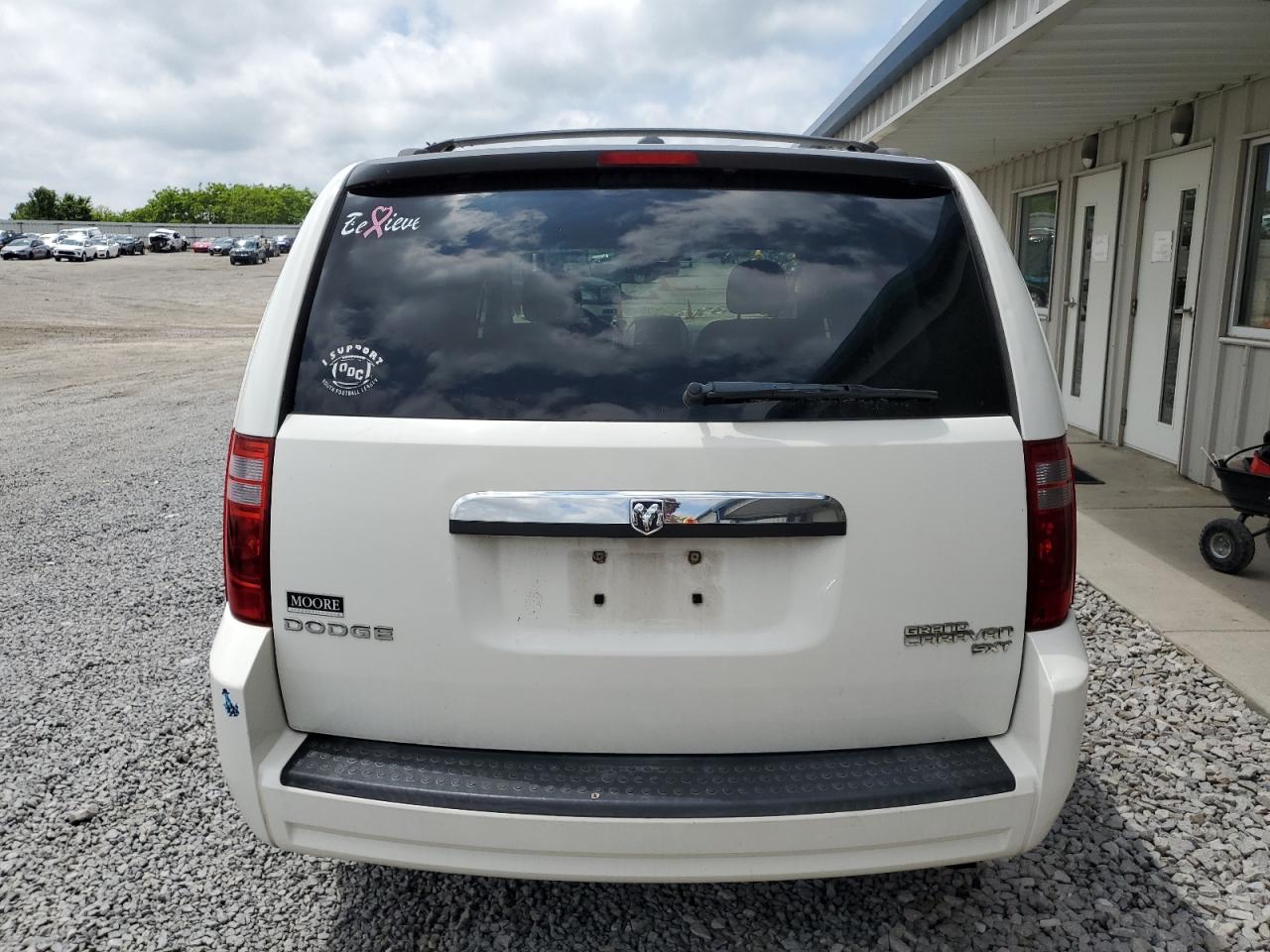 2010 Dodge Grand Caravan Sxt VIN: 2D4RN5D14AR444923 Lot: 56678895