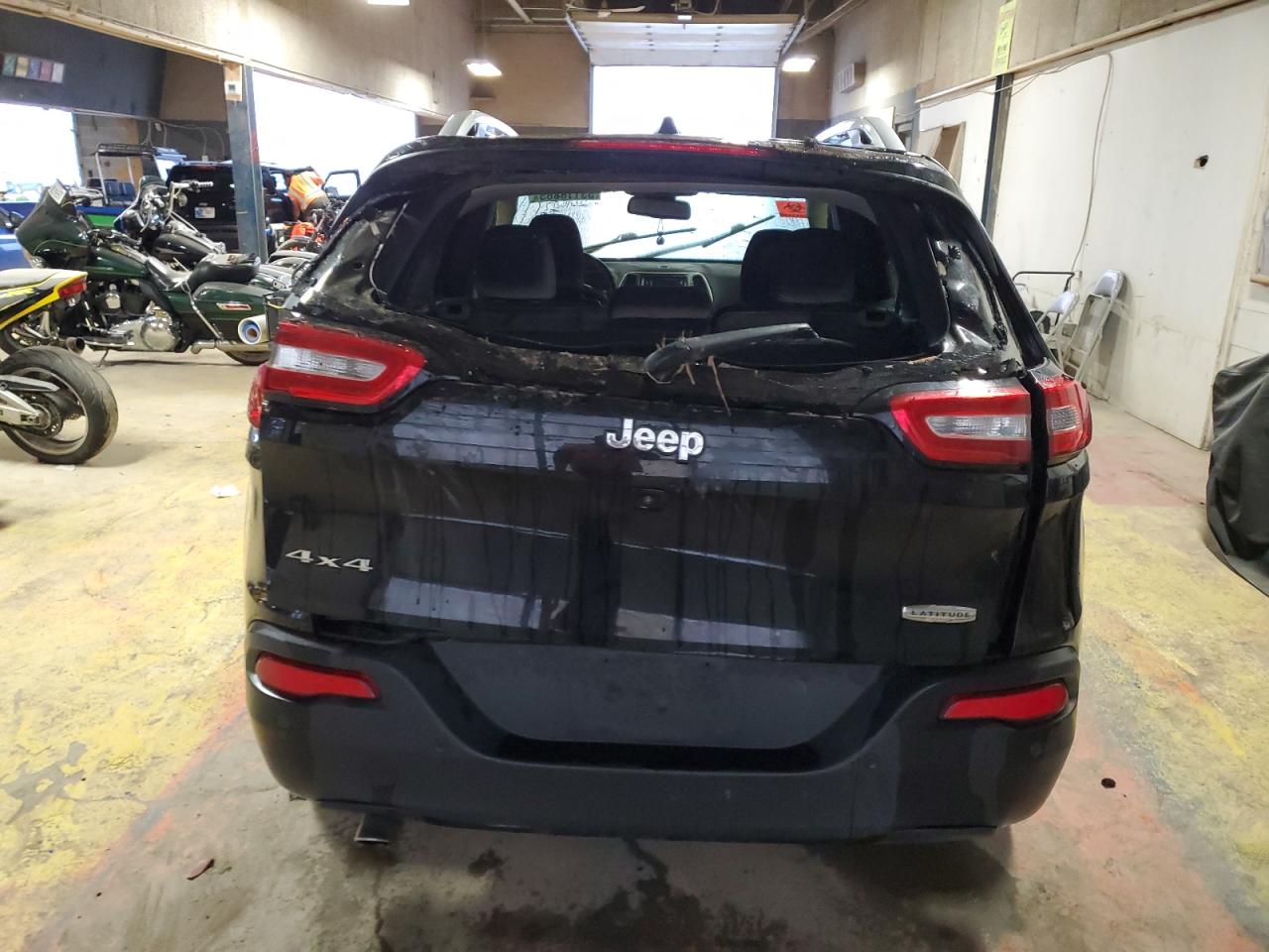 2017 Jeep Cherokee Latitude VIN: 1C4PJMCB1HW505750 Lot: 53118865