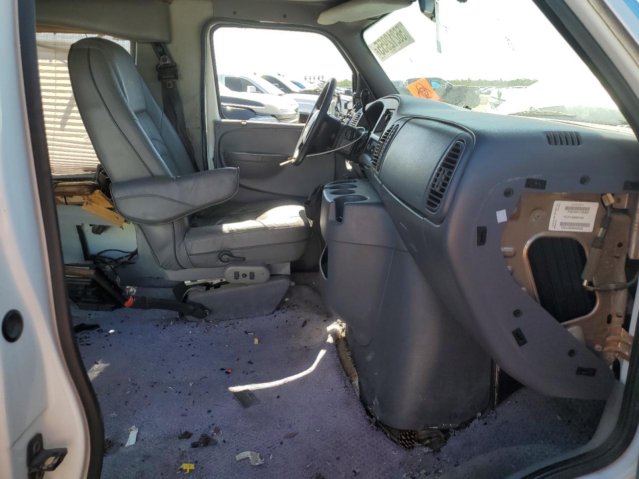 1999 Dodge Ram Van B1500 VIN: 2B6HB11Z5XK530283 Lot: 56212955