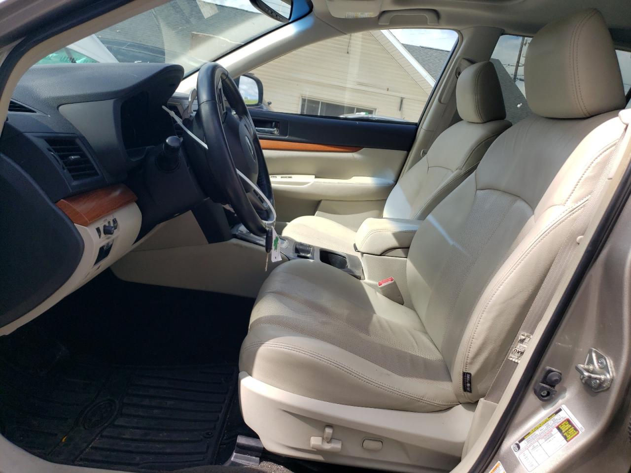 2014 Subaru Outback 2.5I Limited VIN: 4S4BRCLC6E3308152 Lot: 56775585