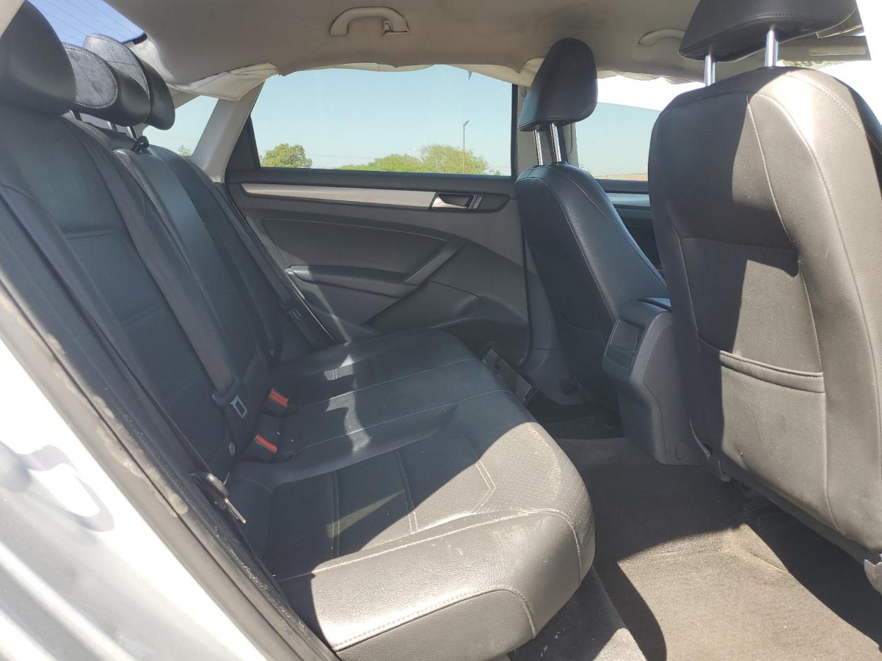 2015 Volkswagen Passat S VIN: 1VWAT7A33FC020096 Lot: 56963135