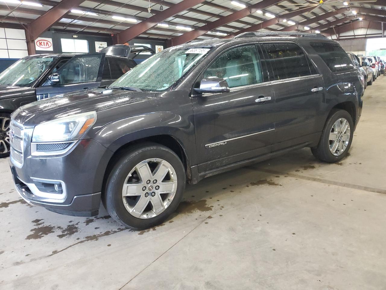 2015 Gmc Acadia Denali на продаже в East Granby, CT - Minor Dent/Scratches