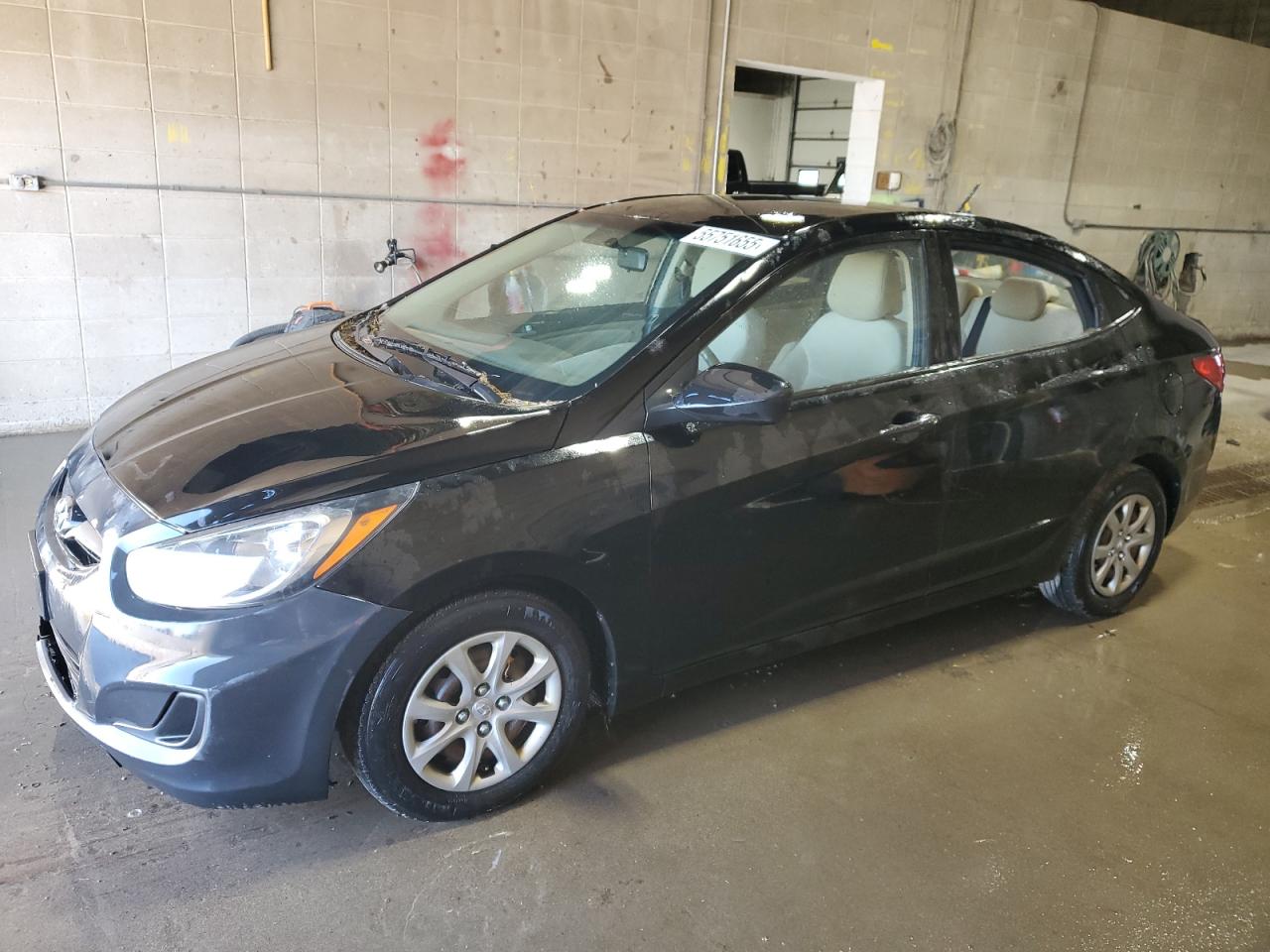 2012 Hyundai Accent Gls for Sale in Blaine, MN - Side
