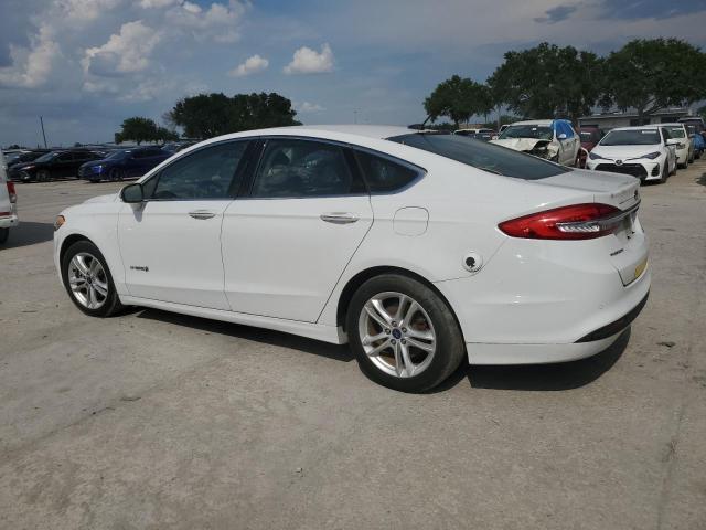  FORD FUSION 2018 Белый