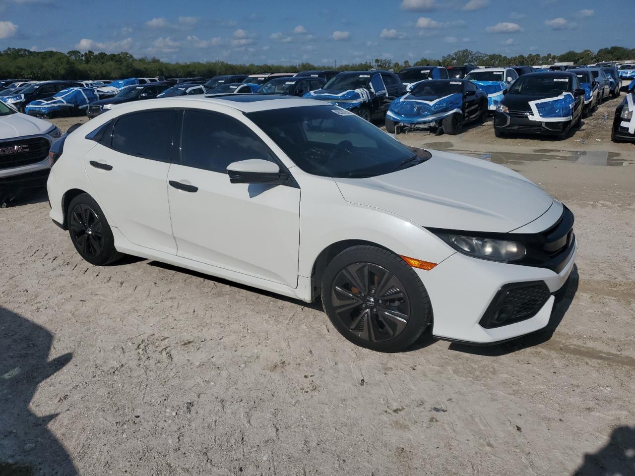 2017 Honda Civic - Image 4