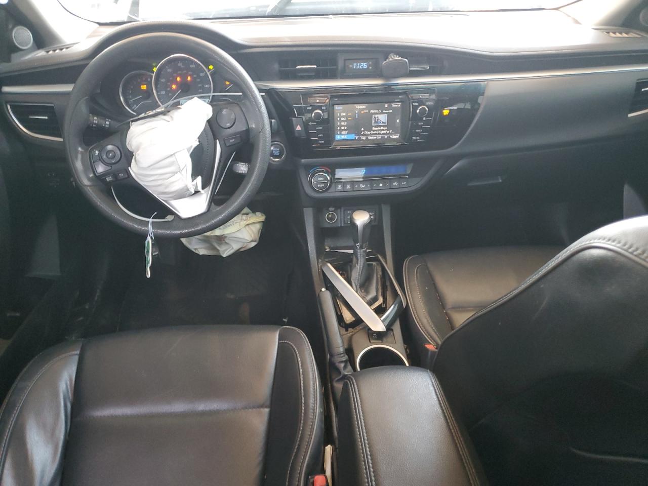 2015 Toyota Corolla L VIN: 5YFBURHEXFP203137 Lot: 57147465