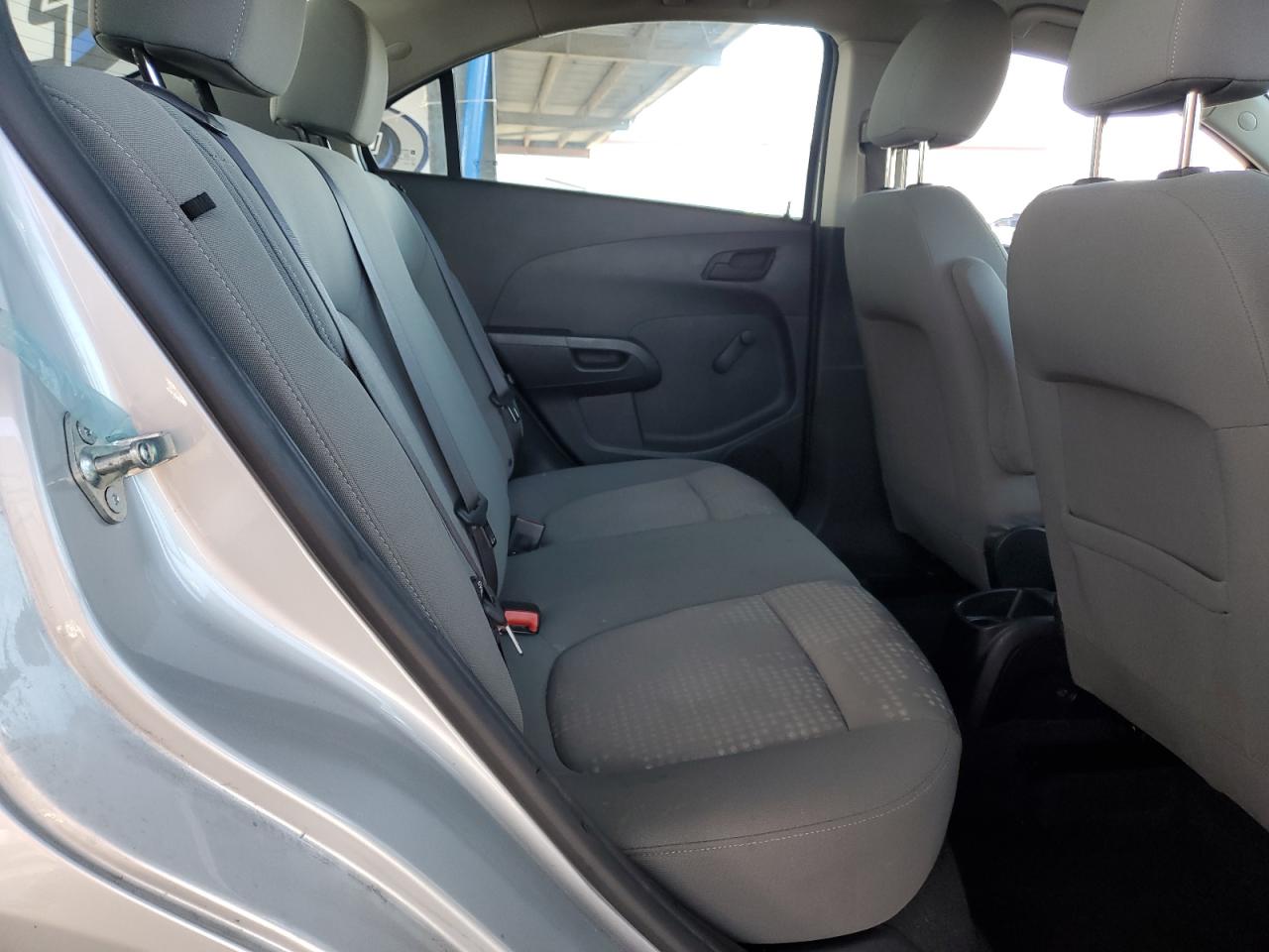 2015 Chevrolet Sonic Ls VIN: 1G1JA5SG5F4148924 Lot: 56971875