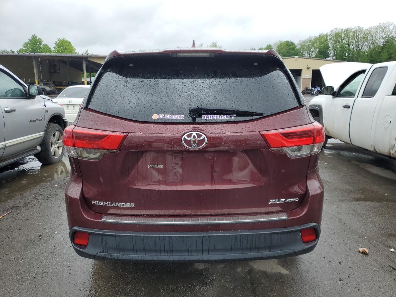 2017 Toyota Highlander Se VIN: 5TDJZRFH4HS451470 Lot: 56704815