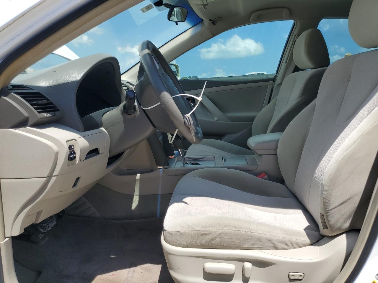 2011 Toyota Camry Base VIN: 4T1BF3EK0BU598598 Lot: 55452955