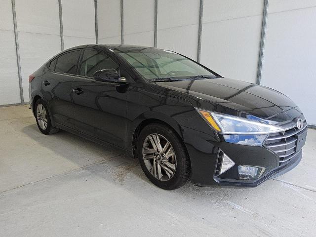  HYUNDAI ELANTRA 2019 Czarny