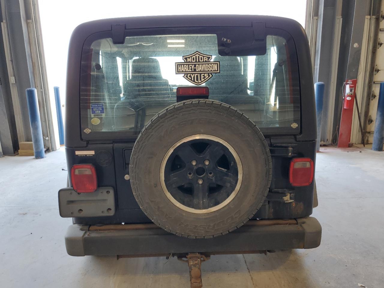 2004 Jeep Wrangler X VIN: 1J4FA39S14P721948 Lot: 55998195
