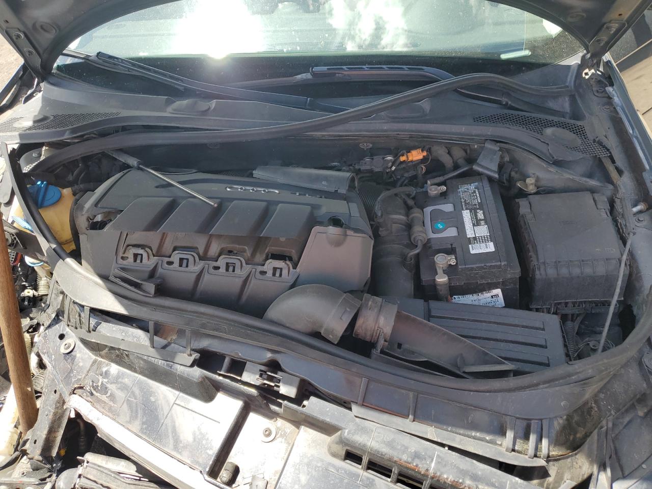 2011 Audi A3 Premium VIN: WAUBJAFM9BA041906 Lot: 57243035