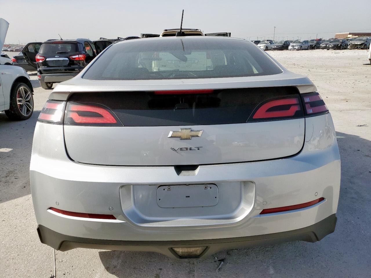 2015 Chevrolet Volt VIN: 1G1RA6E48FU105916 Lot: 56693305