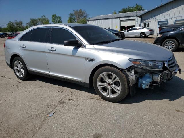  FORD TAURUS 2017 Серебристый
