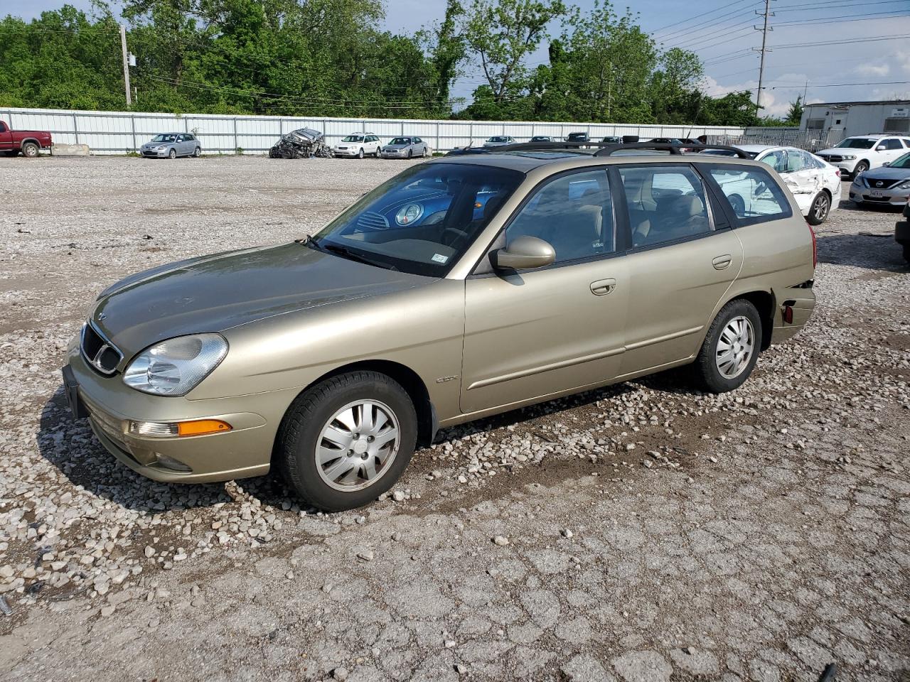 2000 Daewoo Nubira Cdx for Sale in Bridgeton, MO - Rear End