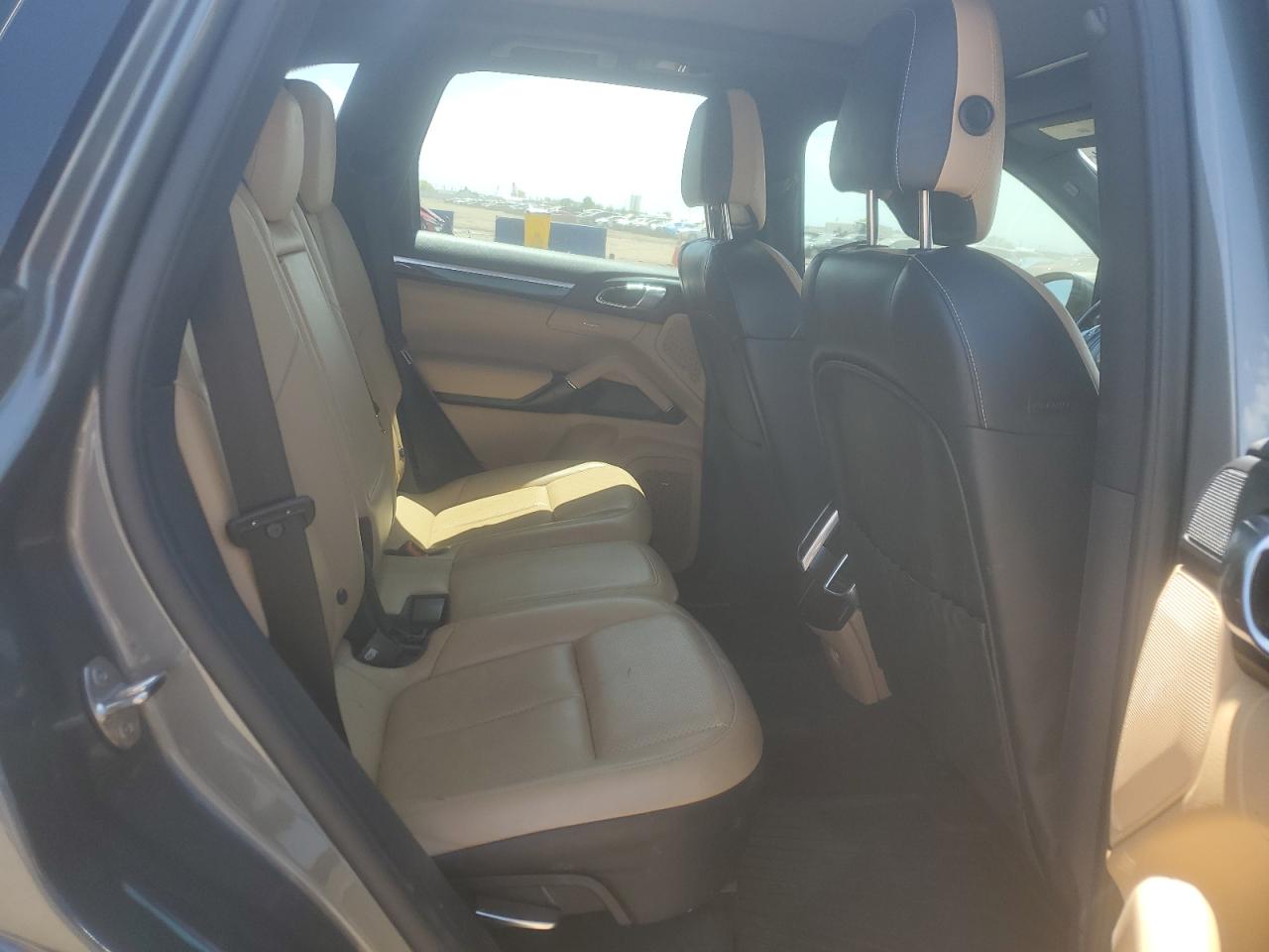 2014 Porsche Cayenne VIN: WP1AA2A21ELA95878 Lot: 56905575