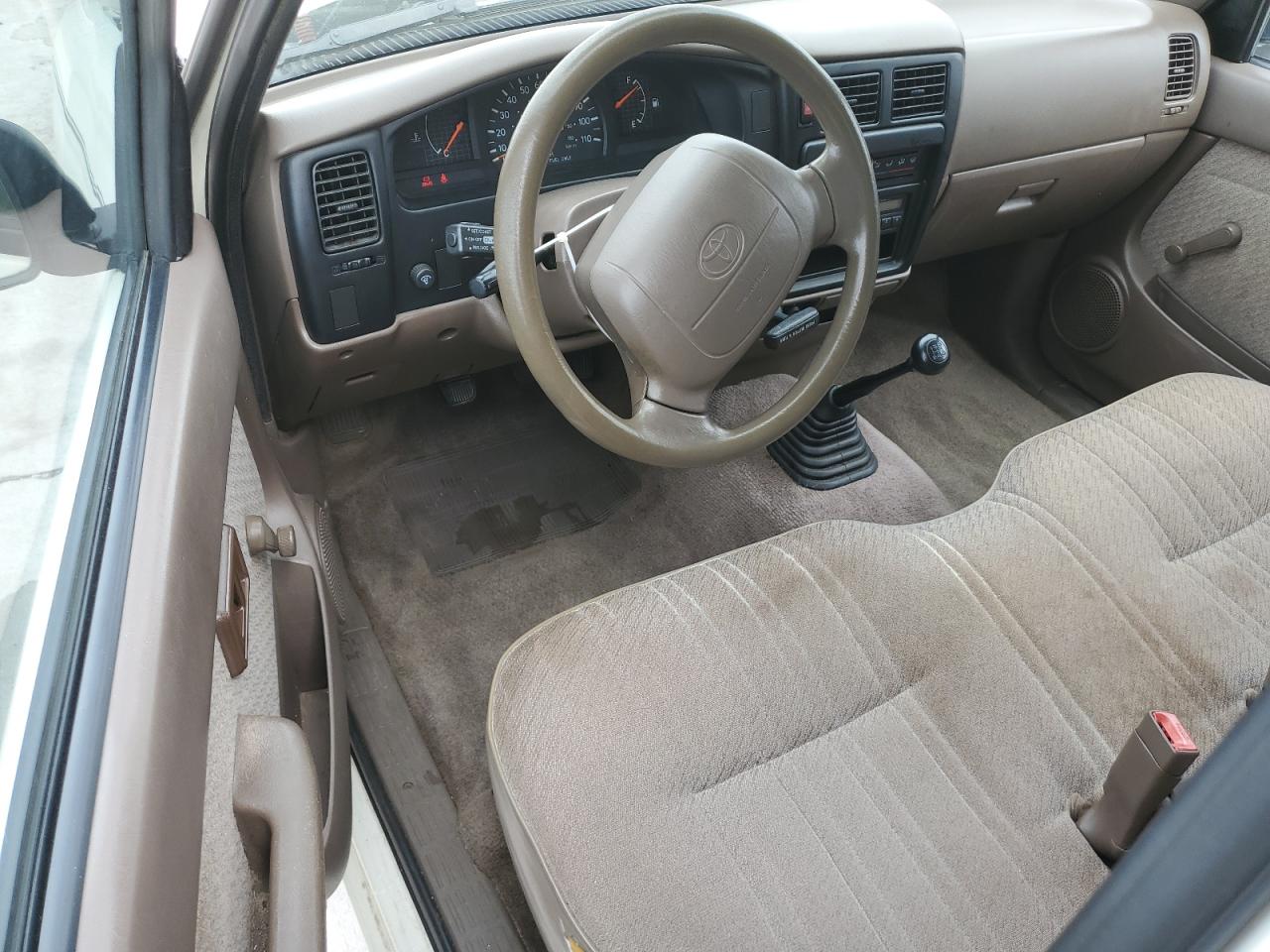 1997 Toyota Tacoma VIN: 4TANL42N4VZ270392 Lot: 56233115