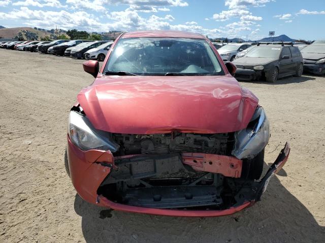  TOYOTA YARIS 2017 Maroon
