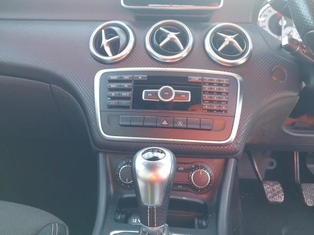 2015 MERCEDES BENZ A180 BLUEE