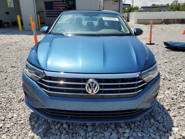  VOLKSWAGEN JETTA 2019 Синий