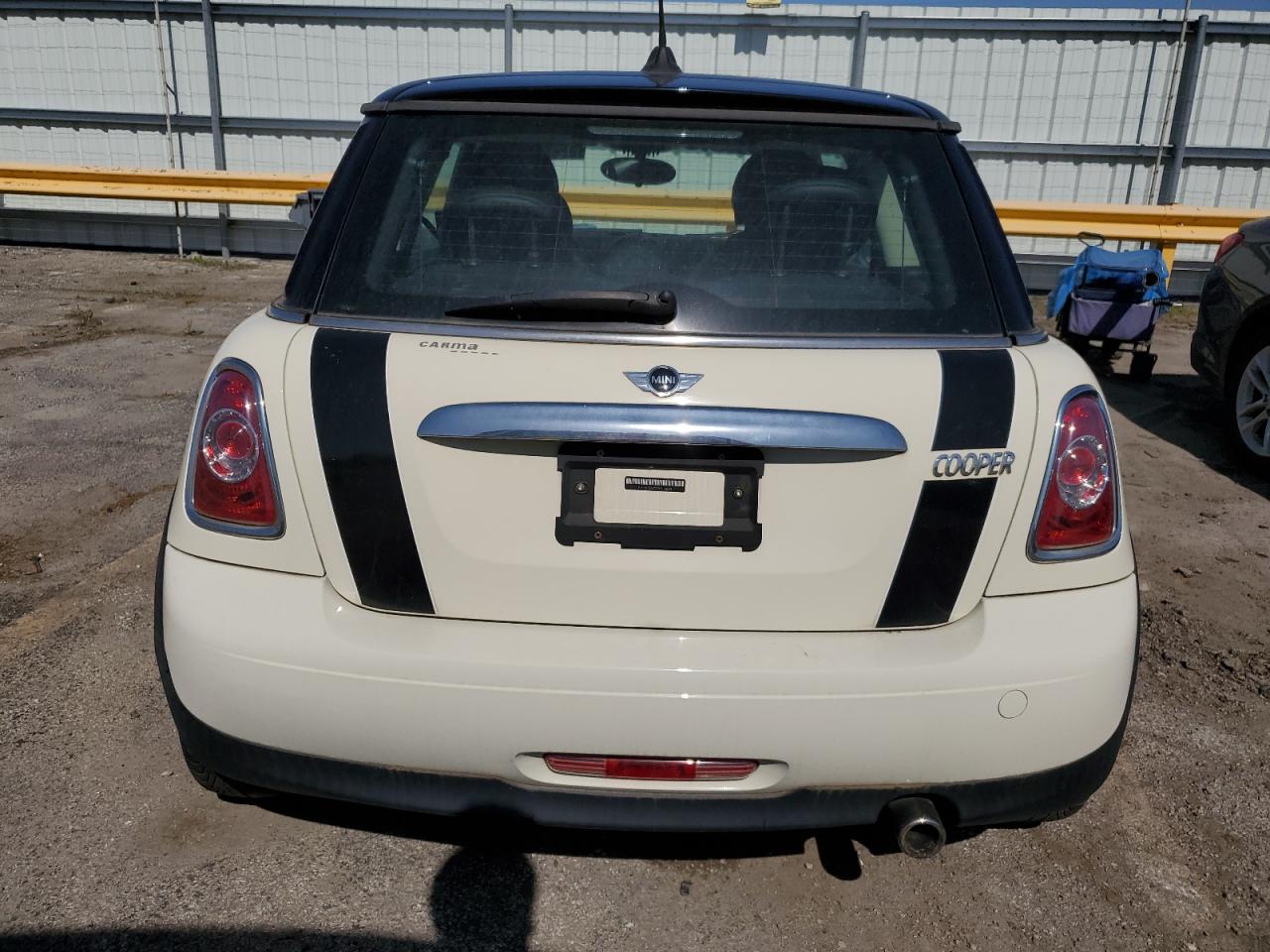 2011 Mini Cooper VIN: WMWSU3C53BT181633 Lot: 57478365
