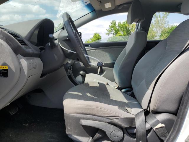 Hatchbacks HYUNDAI ACCENT 2014 Biały