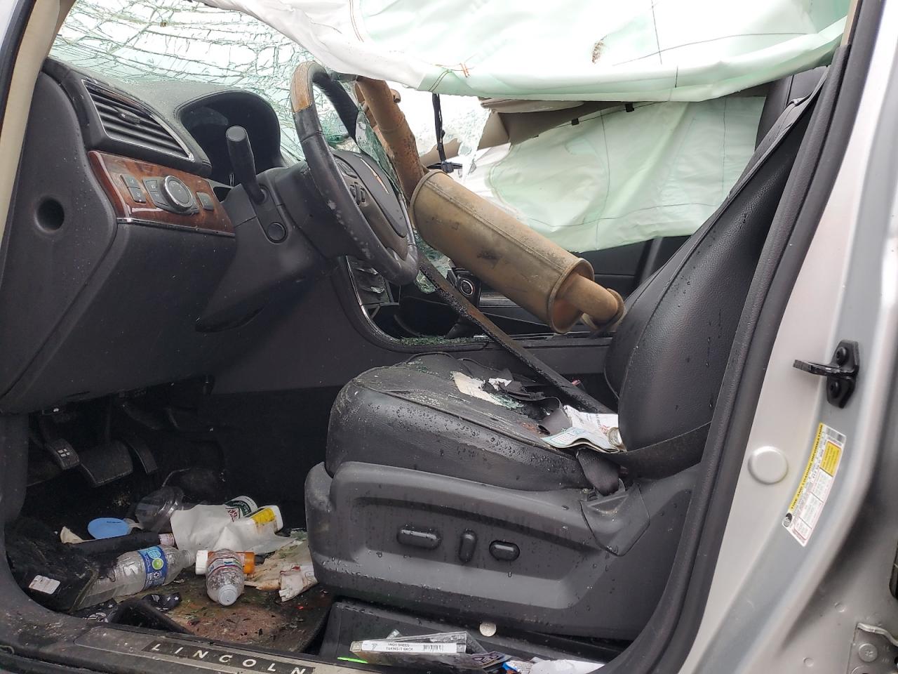 2011 Lincoln Mkx VIN: 2LMDJ8JK6BBJ23994 Lot: 58301875