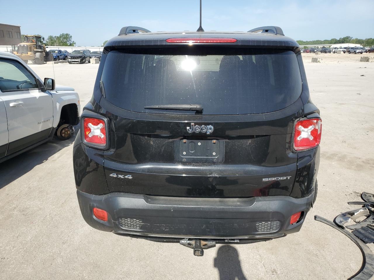 2017 Jeep Renegade Sport VIN: ZACCJBAB5HPG59588 Lot: 56972645