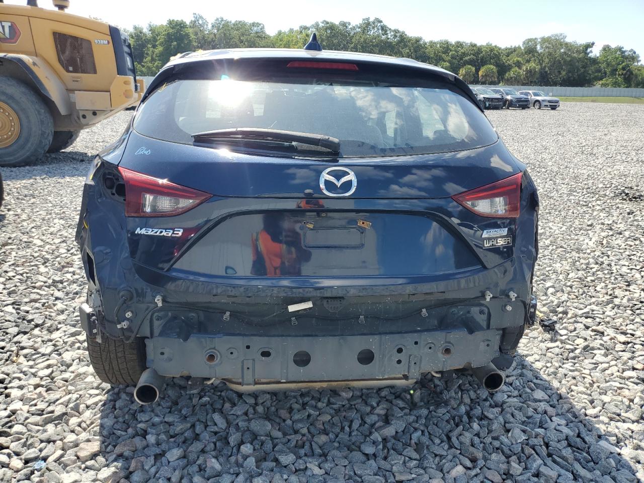 2016 Mazda 3 Touring VIN: JM1BM1M72G1289865 Lot: 56832355