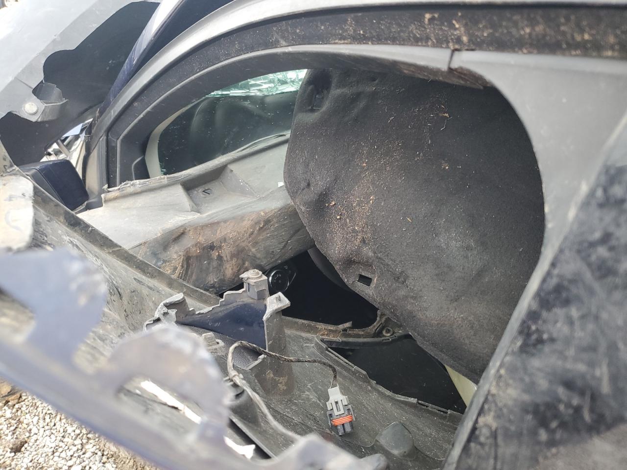 1FAHP3F21CL107852 2012 Ford Focus Se