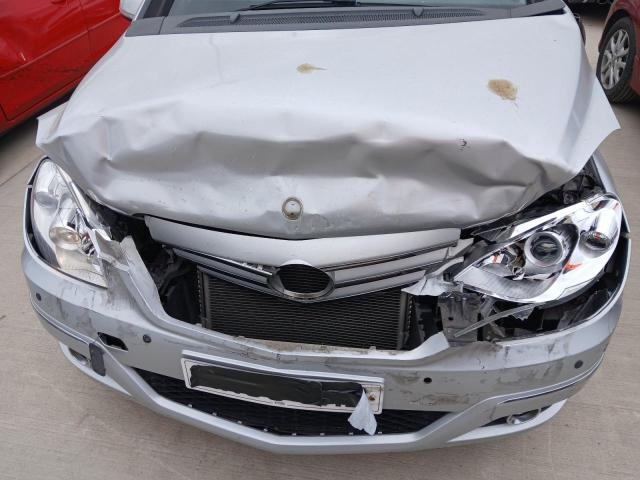 2009 MERCEDES BENZ B150 SE CV
