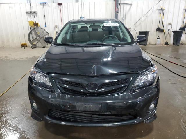  TOYOTA COROLLA 2013 Czarny