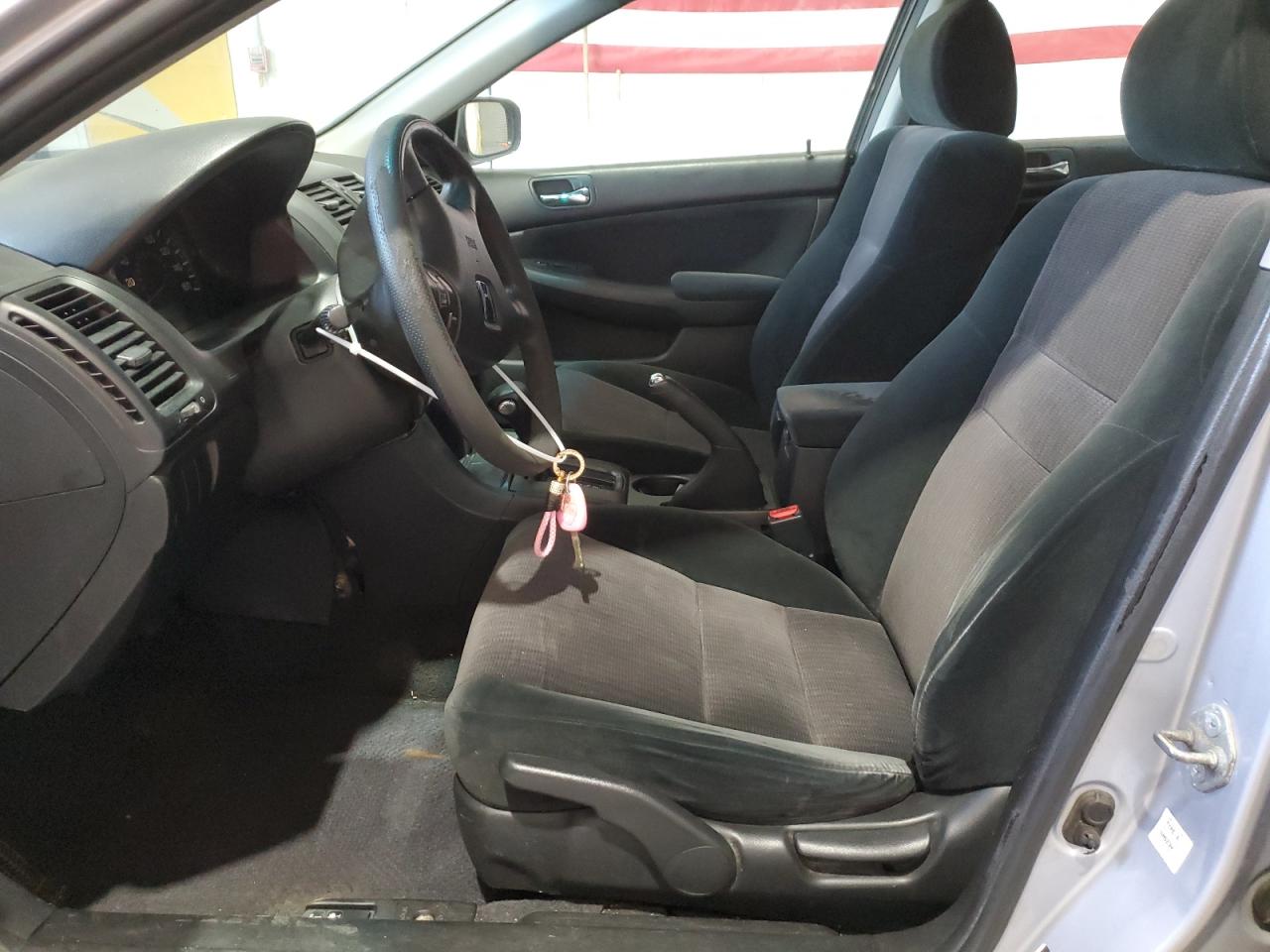 2004 Honda Accord Lx VIN: 1HGCM56384A125846 Lot: 56747185