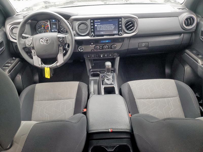  TOYOTA TACOMA 2022 Szary