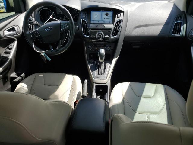  FORD FOCUS 2017 Złoty