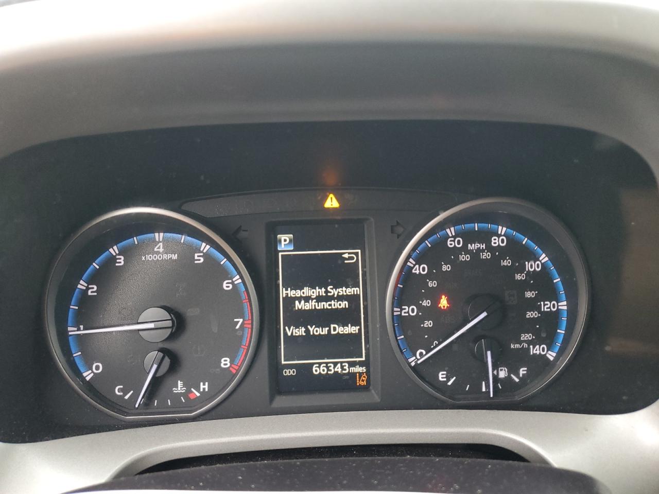 2T3BFREV0JW814002 TOYOTA RAV4 2018