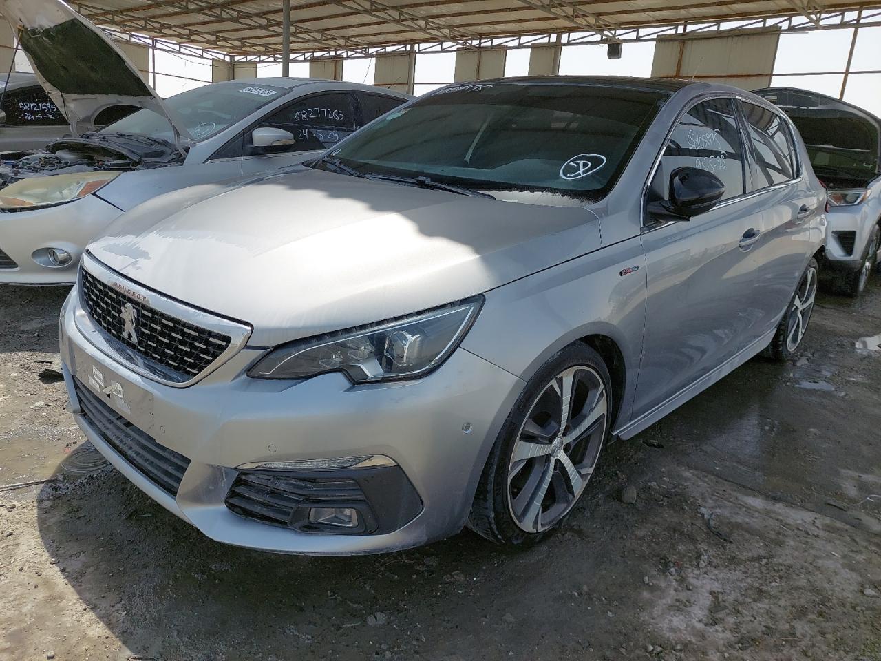 PEUGEOT 308 2018 VF3L35GY7JS035322 Photo 2