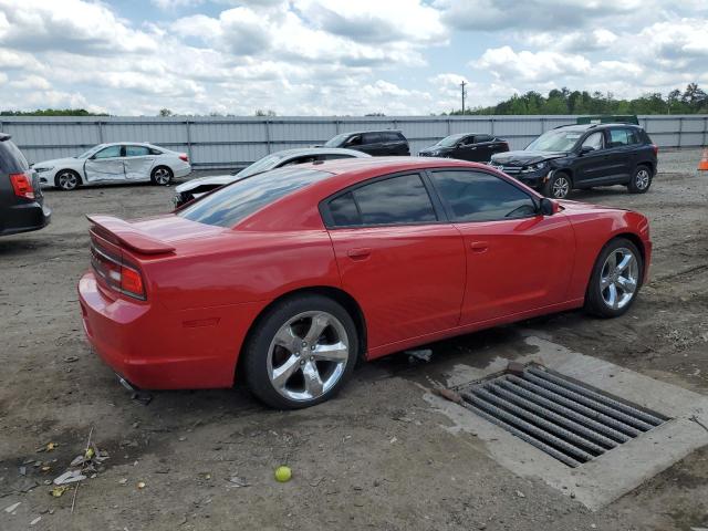 Седаны DODGE CHARGER 2013 Красный