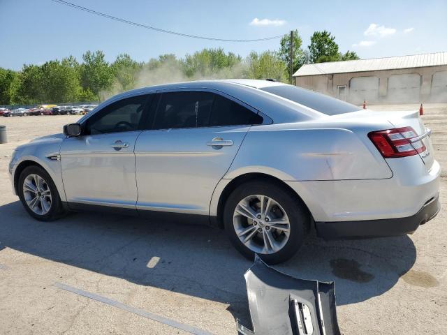  FORD TAURUS 2017 Серебристый