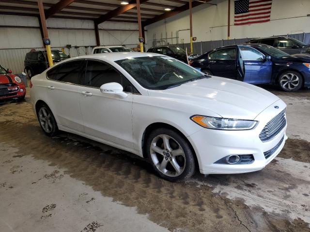  FORD FUSION 2016 Белый