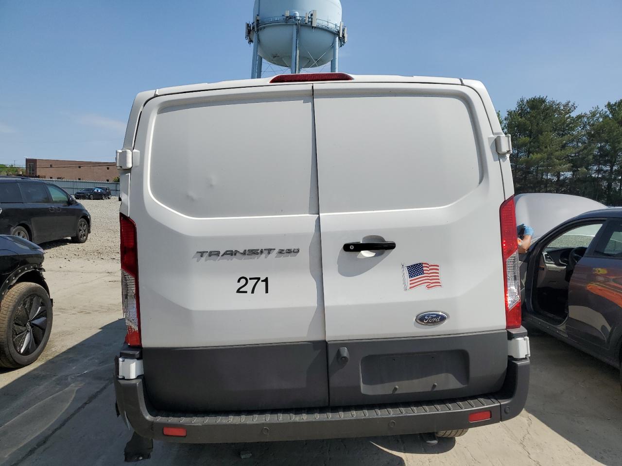 2023 Ford Transit T-250 VIN: 1FTBR1Y84PKC00988 Lot: 54510305