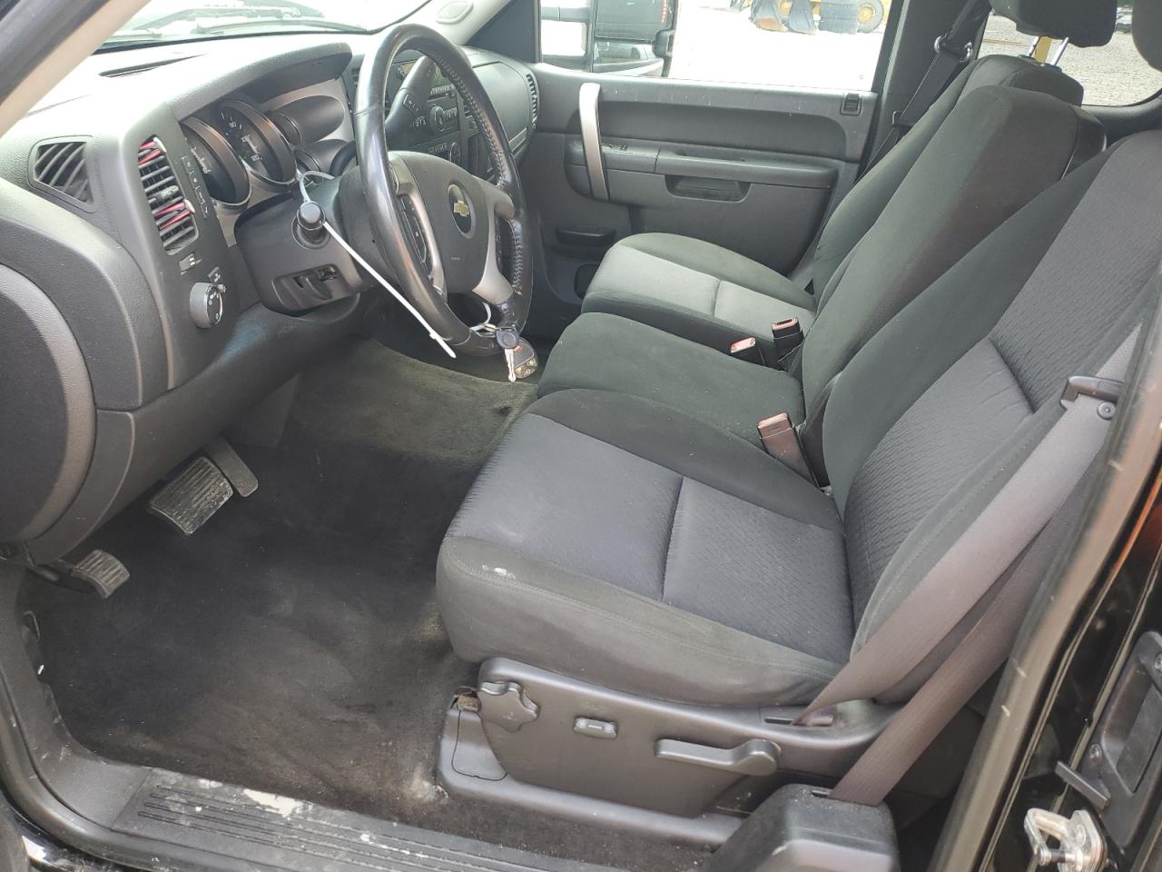 2011 Chevrolet Silverado K1500 Lt VIN: 1GCRKSE37BZ415900 Lot: 59185435