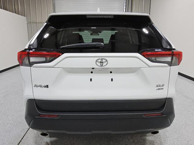  TOYOTA RAV4 2024 Biały