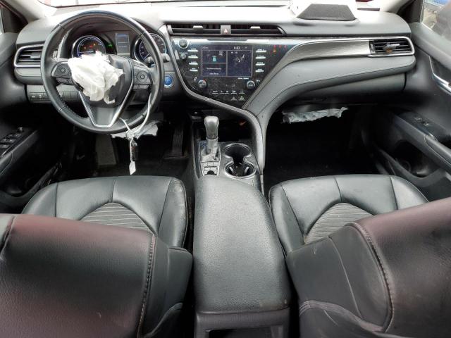  TOYOTA CAMRY 2019 Czerwony
