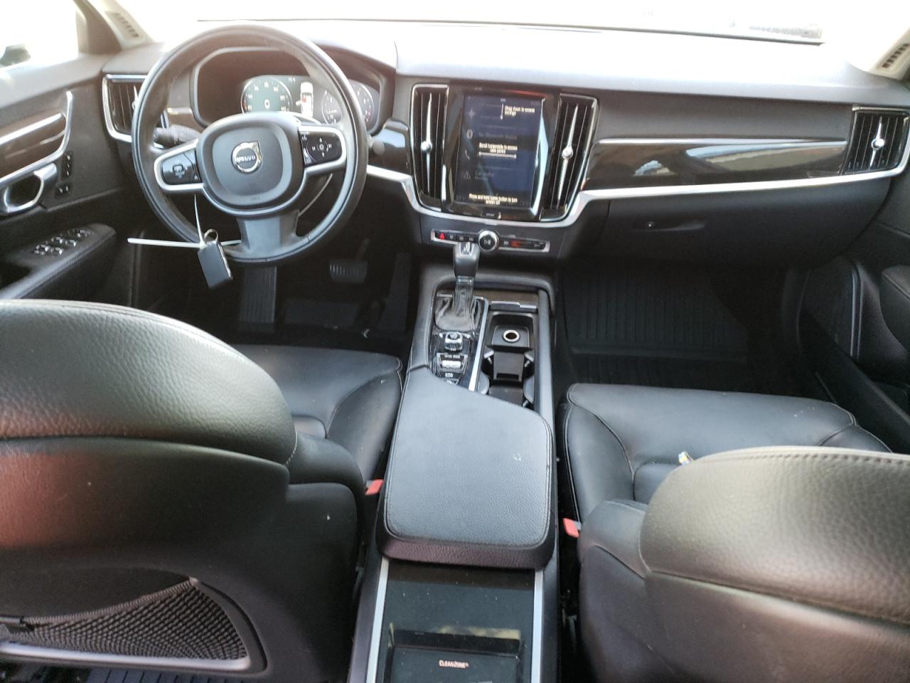 2018 Volvo S90 T5 Momentum VIN: LVY982MK7JP037765 Lot: 56054465