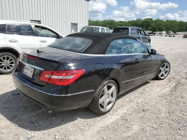  MERCEDES-BENZ E-CLASS 2013 Черный