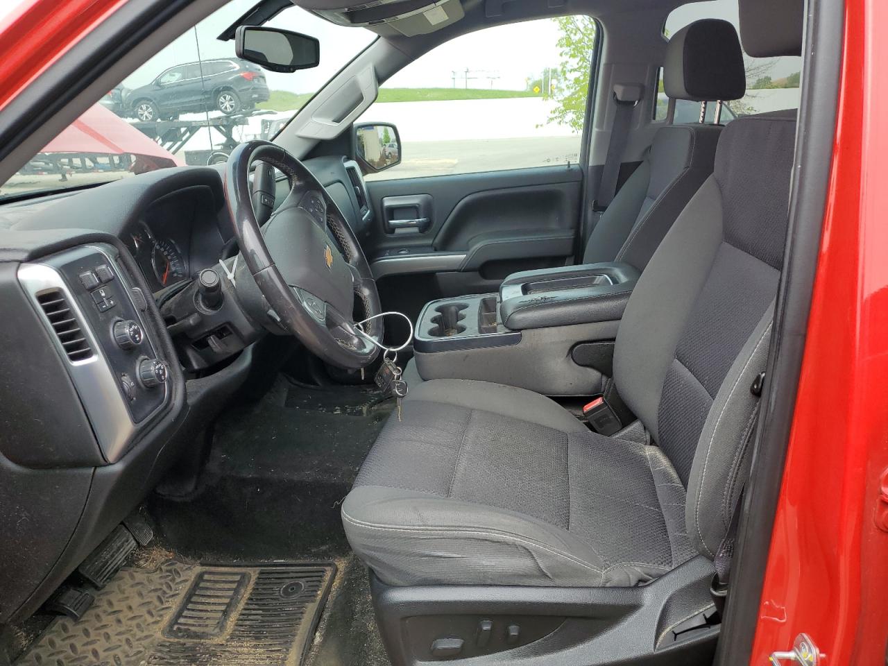 2017 Chevrolet Silverado K1500 Lt VIN: 1GCUKREC1HF106808 Lot: 56570085